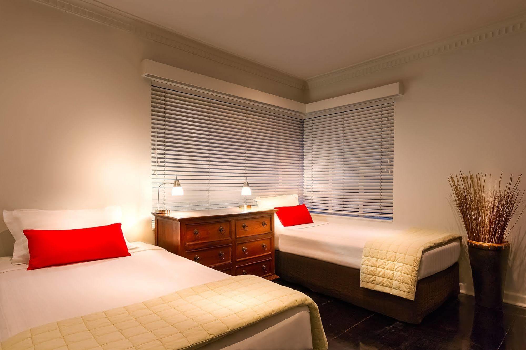 Crest On Barkly Serviced Apartments Melbourne Exterior foto