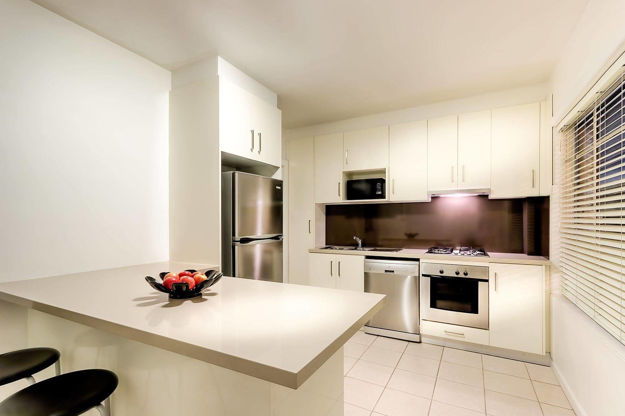 Crest On Barkly Serviced Apartments Melbourne Exterior foto